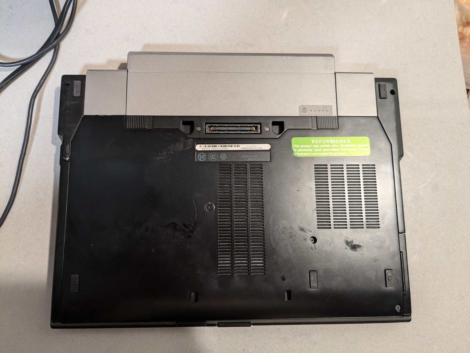 Dell Latitude E6410 Laptop 14″ Core i5 M 520 2.40GHz 4GB Win 7 250GB HDD