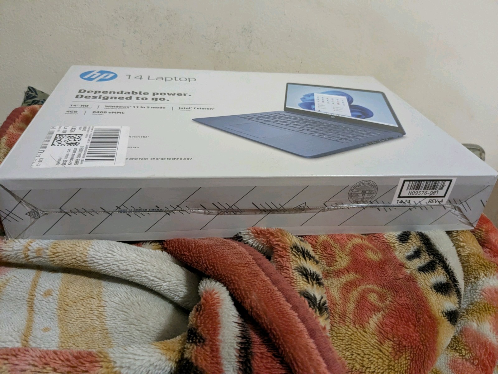 HP Stream 14″ Windows Laptop Intel Processor N4120 4GB RAM 64GB eMMC, Blue New