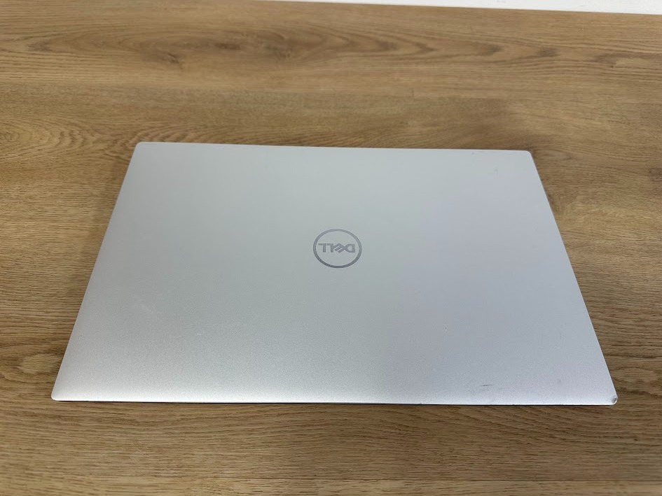 Dell XPS 15-9510, Core i9 11900H, 32GB DDR4, RTX 3050 Ti, 512GB SSD 2020