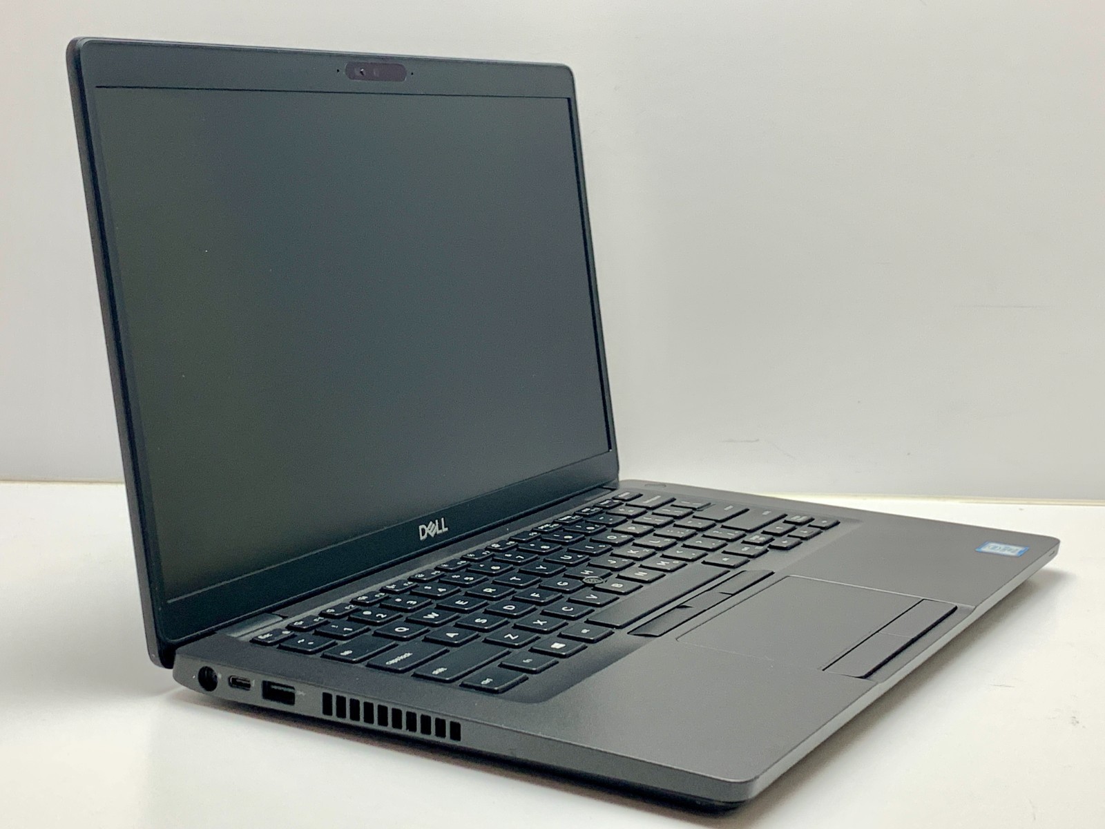 Dell Latitude 5400 | i5-8365U | 8GB RAM | 256GB NVMe | LINUX