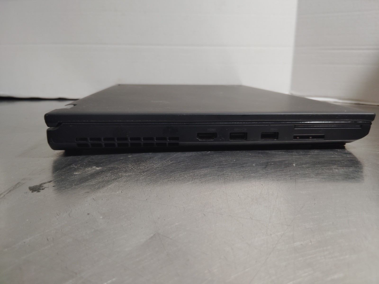 Lenovo ThinkPad P53 15.6″ i7-9750H 2.6GHz 16GB RAM 512GB Win 11 Pro T1000