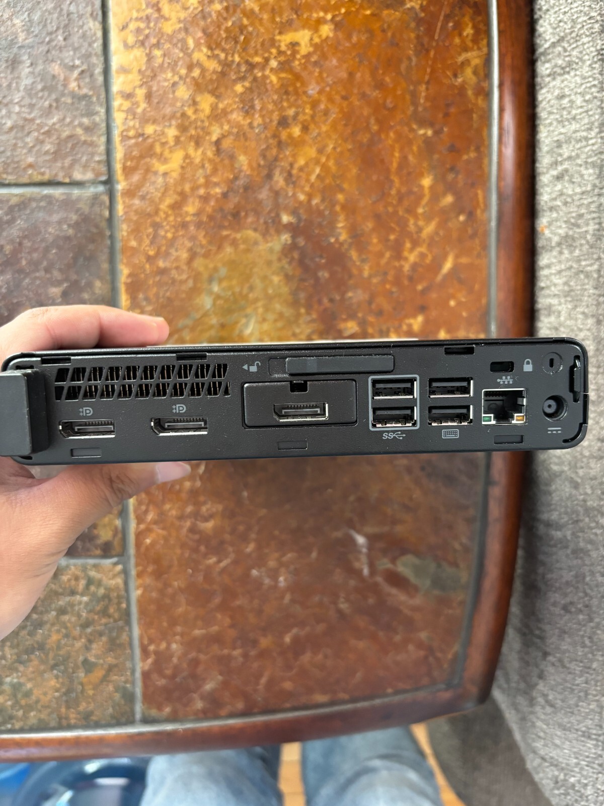 HP EliteDesk 800 G3 Mini, 8GB RAM, 256GB SSD M2, i5-7500T processor