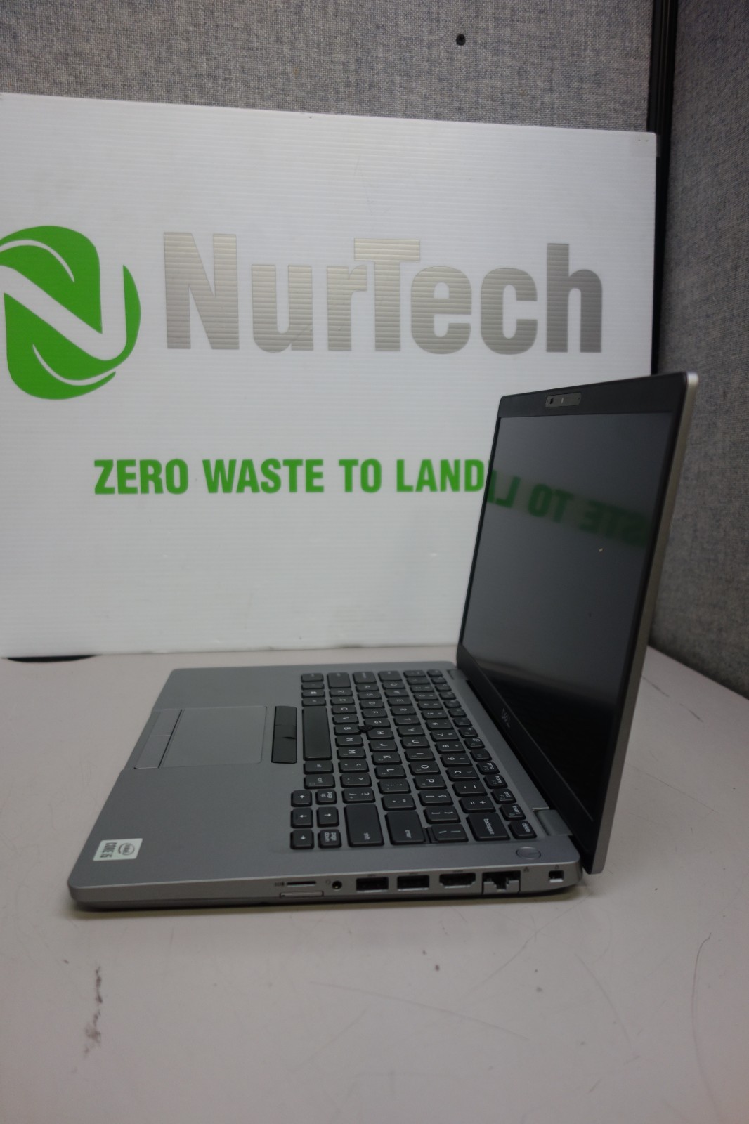 Dell Latitude 5411 14″ i5-10400H 2.6GHz 16GB/512GB M2 SSD UBUNTU Laptop + AC