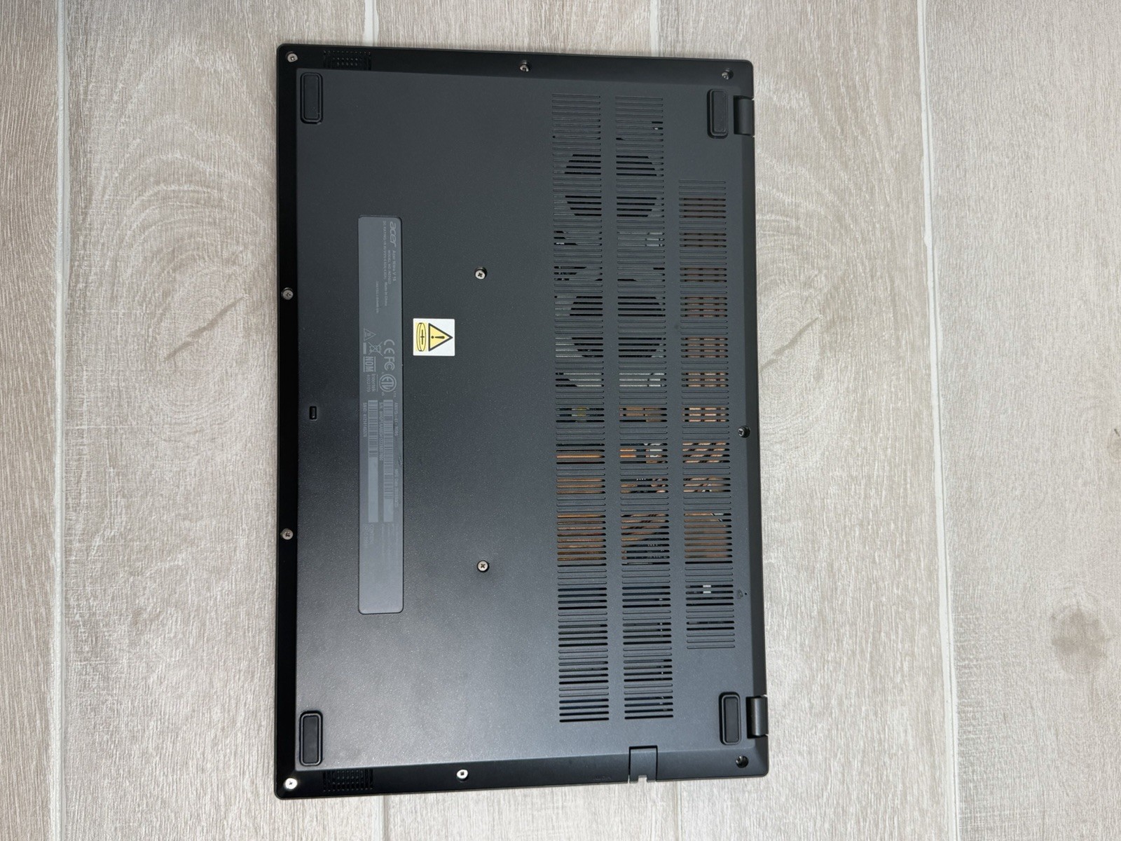 For Parts Acer Nitro V 15 15.6″ Ryzen 5-7535HS GeForce RTX 4050 No Ram No SSD