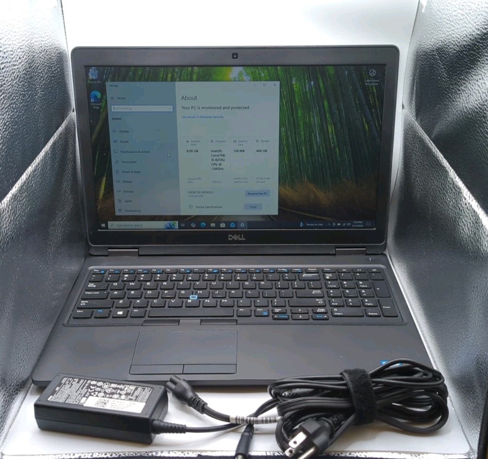 Dell Latitude 5590 intel i5-8350U FHD 8GB RAM 400GB HHD Windows 10 Pro