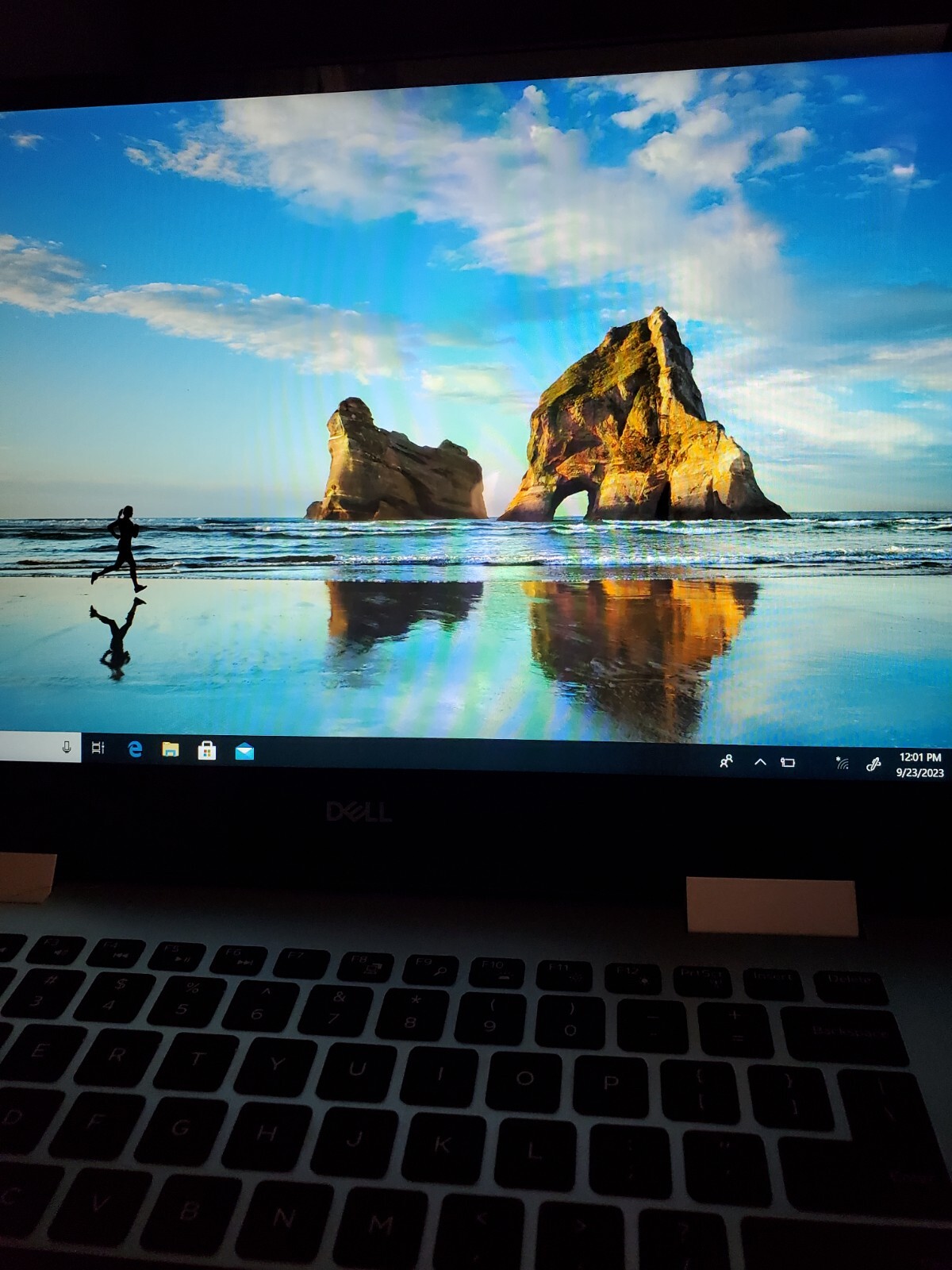 Dell Inspiron 7000 2-in-1 15.6″ Laptop – Core i5, 12GB, 512GB SSD/32GB Optane