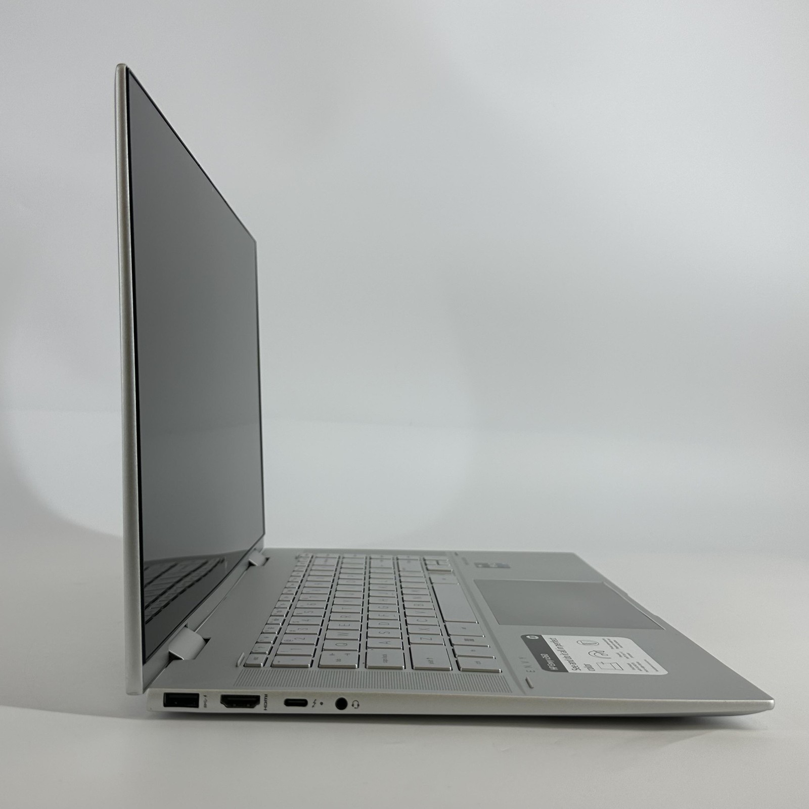HP Envy x360 15.6 FHD TOUCH 2.1 GHz i7-1260P 16GB 1TB SSD Very Good