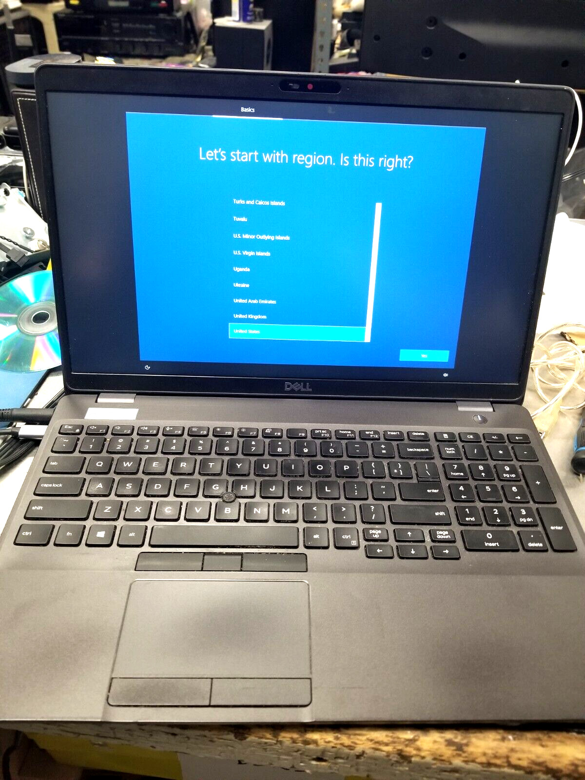 Dell Latitude 5500 4CORE i5-8365U 1.6GHz 8GB 128GBSSD Win10Pro wifi, BT powercor