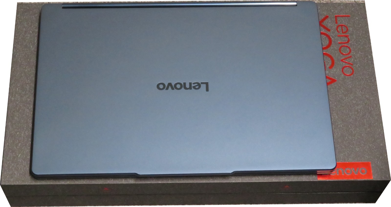 Lenovo Yoga Book 9i DUAL OLED Screen 13.3 Touch Ultra 7 255H 16GB 1TB 83KJ0000US