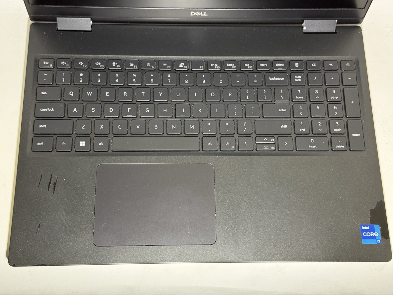 READ – Dell Precision 7670 16″ i7-12850HX 32GB 512GB RTX A2000