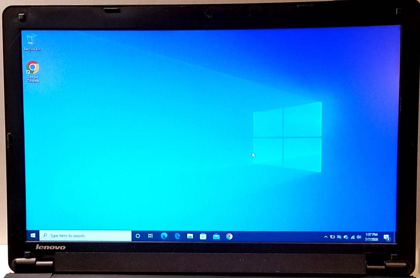 LENOVO THINKPAD EDGE 15.6″ LCD CORE i3@ 2.53GHz 1 TERABYTE HDD 8 GB RAM WiFi CAM