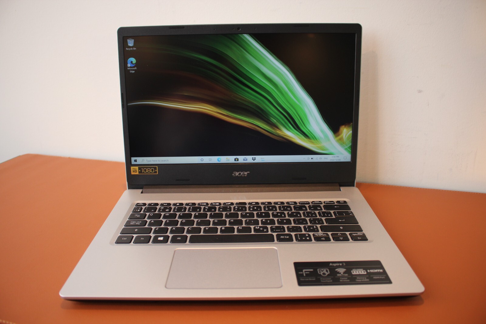 Acer Aspire 3 A314-22-A6WC AMD 3020e 4GB DDR4 128GB SSD 14″ Laptop – Silver