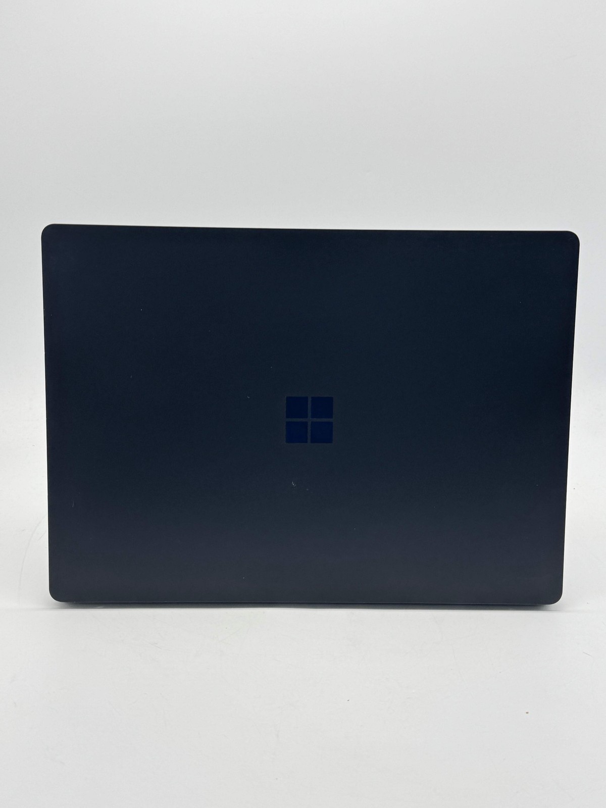 Microsoft Surface Laptop 4 1951 Core i5 11th Gen 8GB 256GB Black For Parts