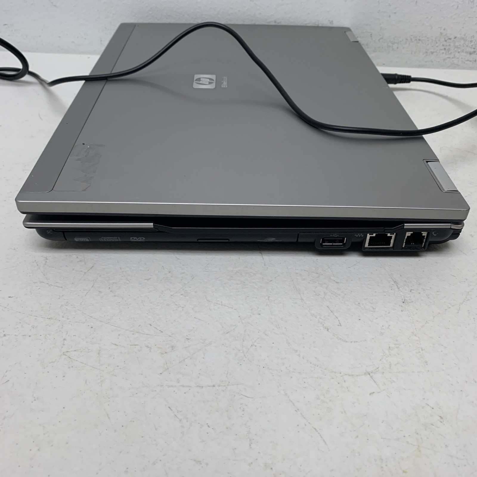 HP Elitebook 6930p Core 2 Duo P8700 4GB Ram 128 Gb SSD Wind 10 Pro Read Descr