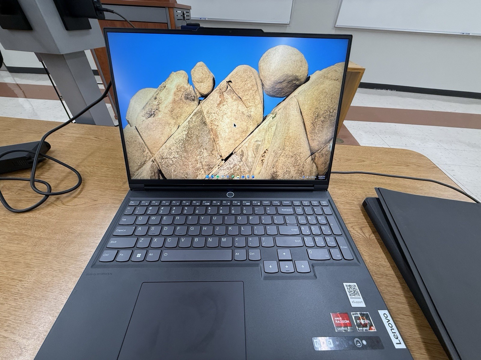 Lenovo Legion S7 AMD Advantage | Ryzen 9 6900HX | *!UPGRADED TO 24GB RAM!*
