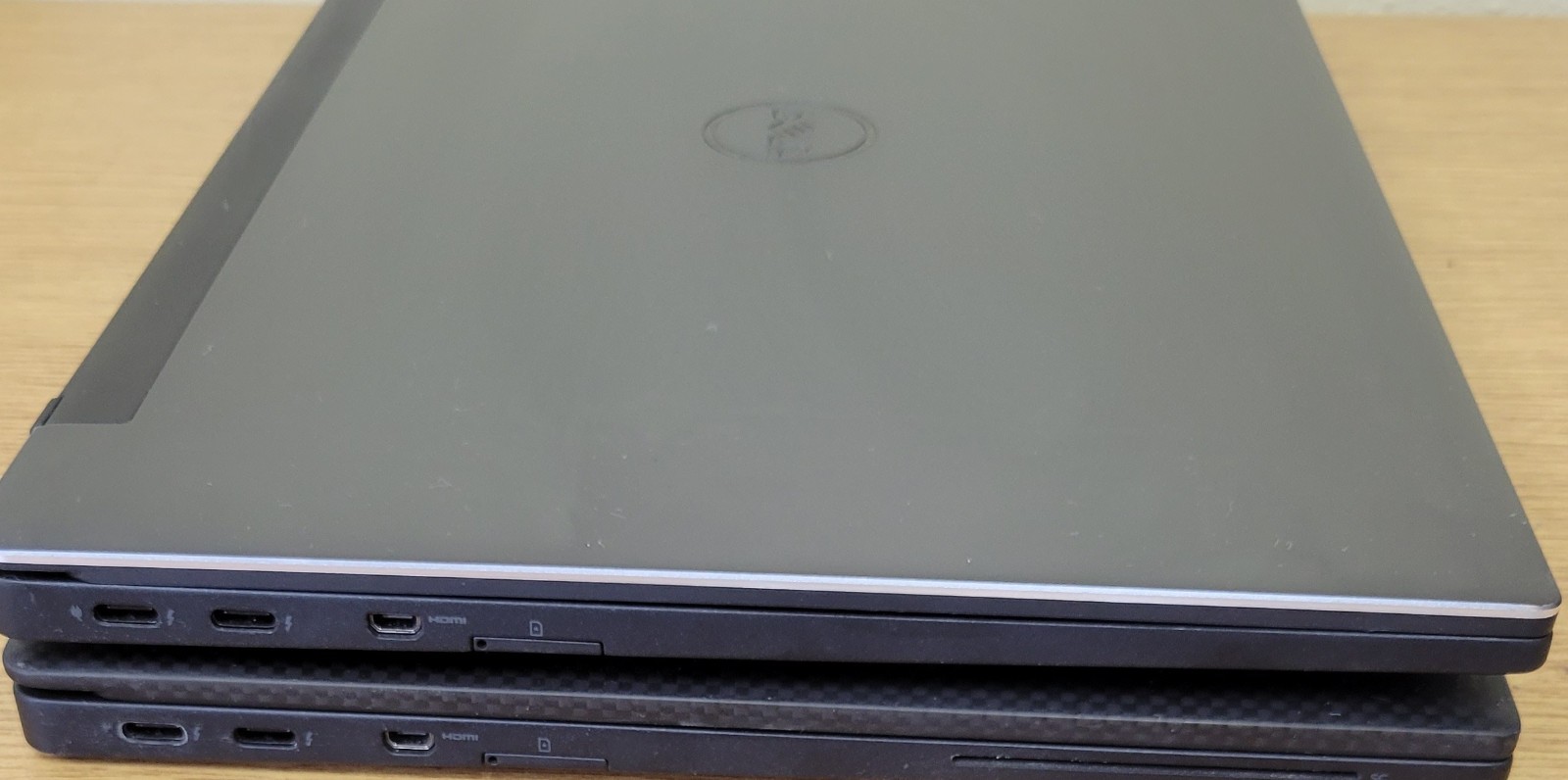 (Lot of 2) Dell Latitude 7370 m7-6y75 1.20GHz 16GB DDR4 W/Batt No OS/SSD/HDD