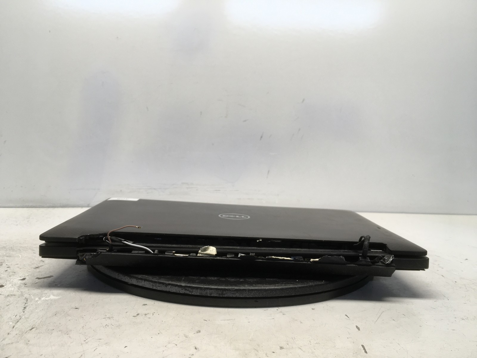 Dell Latitude 7480 Intel i7 7th Gen NO RAM NO HDD No Batt – For Parts/Repair