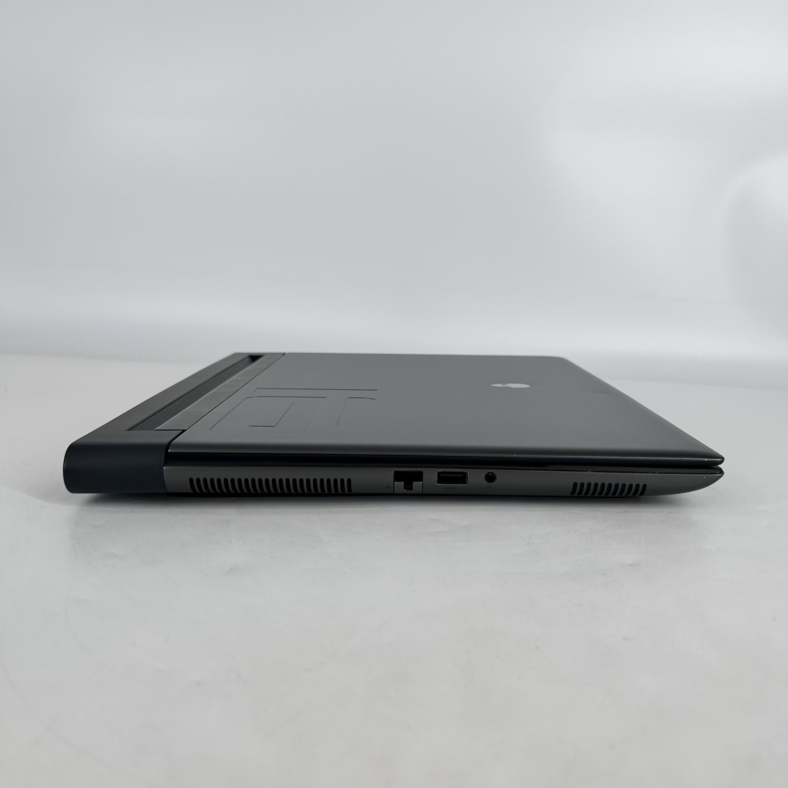 Dell Alienware M16 R1 480Hz FHD 2.2 GHz i9-13900HX 64GB 4TB SSD NVIDIA RTX 4090