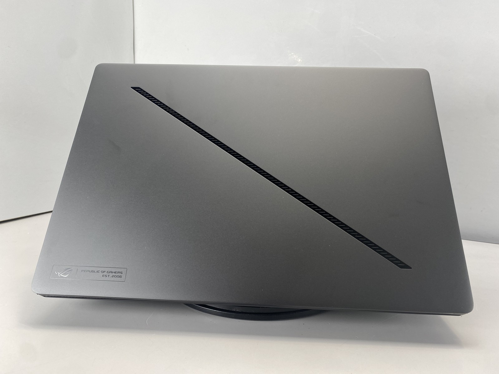 Asus Laptop ROG Zephyrus G16 GU605MI 16″ Intel Core Ultra 9 185H 1TB RTX 4070