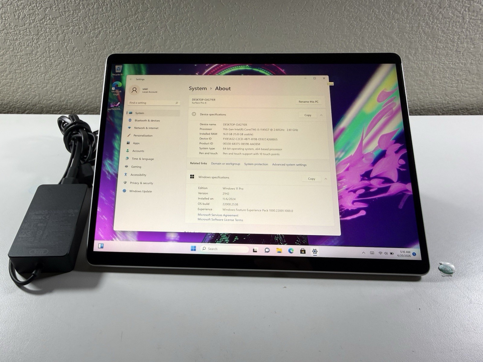 Microsoft Surface Pro 8 (1982) i5-1145G7 – 16GB RAM – 256GB 120Hz – Win 11 Pro