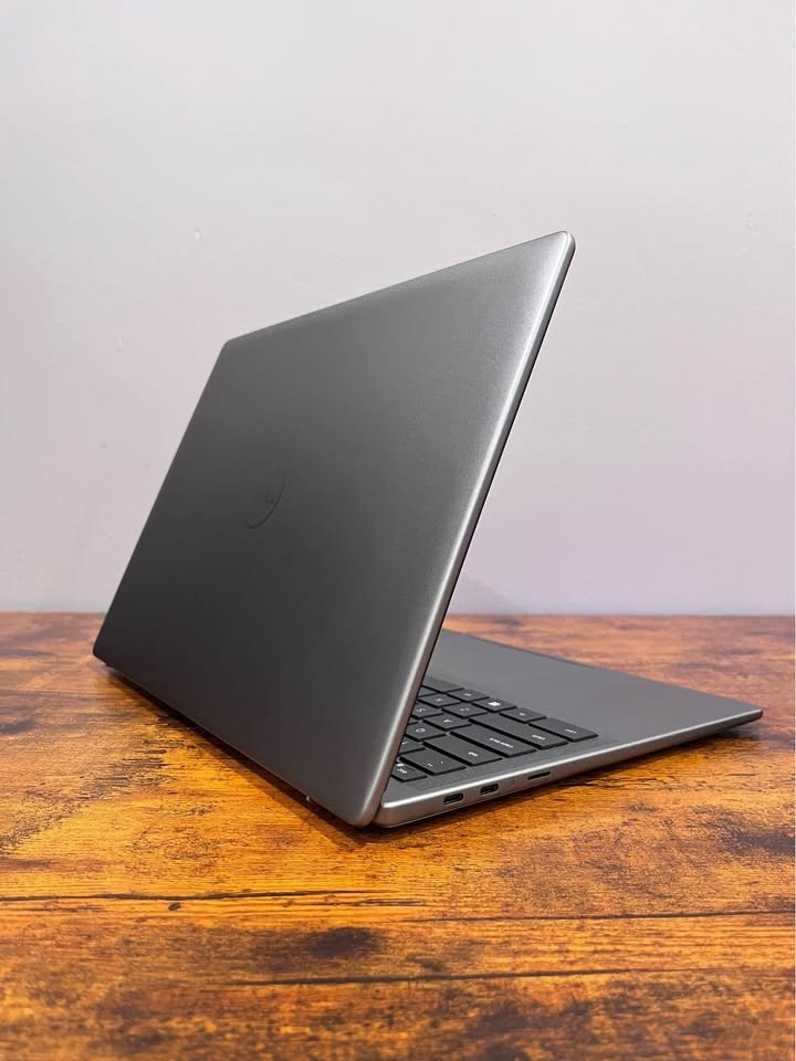 Dell Latitude 7455 Laptop 14” QHD+ Touchscreen Win 11 Snapdragon X Elite 32GB