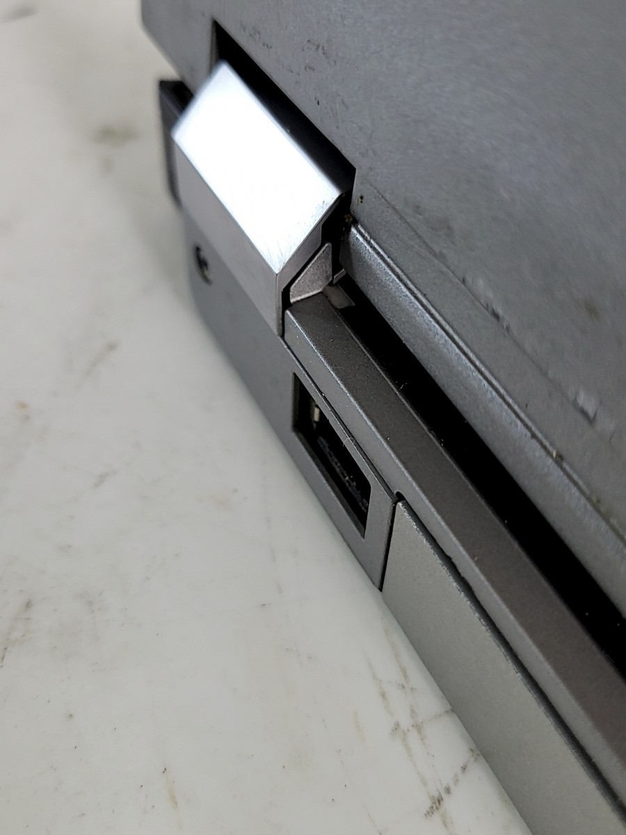 DELL PRECISION M4400 Laptop Intel CORE2 DUO P8600 4GB SEE NOTES