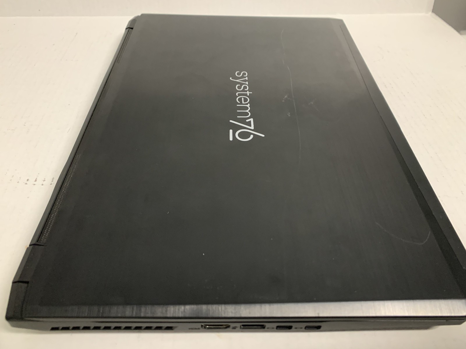 System 76 Oryx Pro Laptop Intel Core i7-6820HK 8GB Ram 500GB SSD 970M GPU – Read