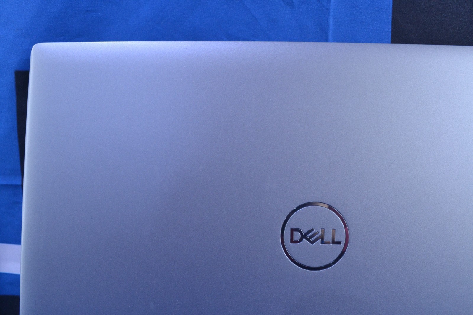 Dell Precision 3561 NVIDA T600 i7-11850H/ 16GB/ 512GB/ Win 11 (J060906)