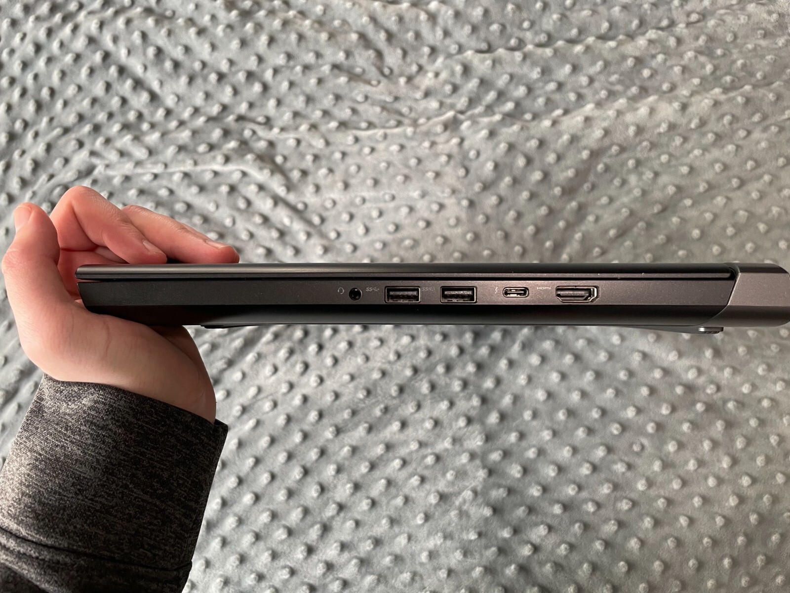 Dell Inspiron 15 7577 15.6″ i5 7300HQ, 16GB DDR4, GTX 1060