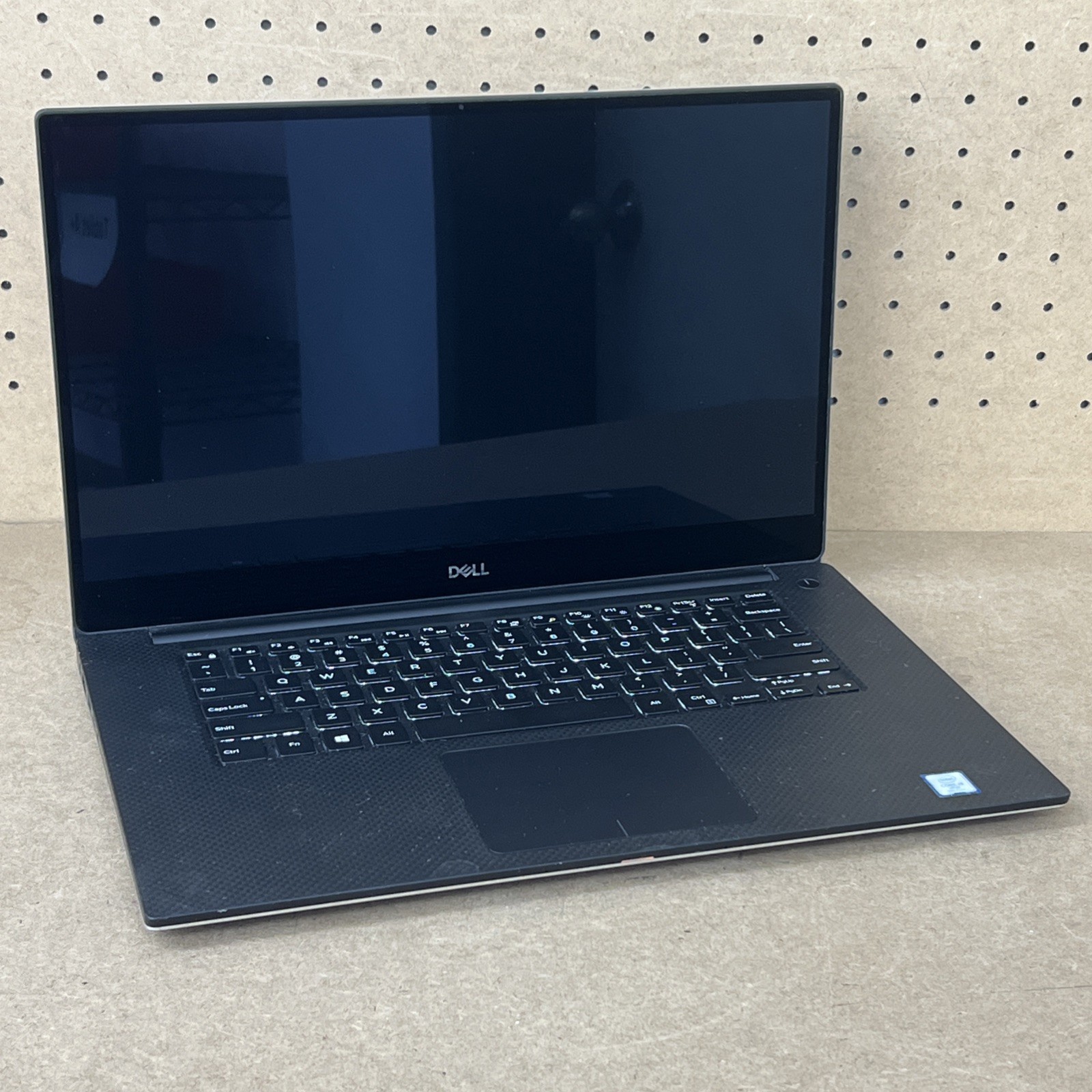 Dell Precision 5540 4k Touch i9-9880H 16GB Ram 512GB Quadro T2000 -Good *Low Bat