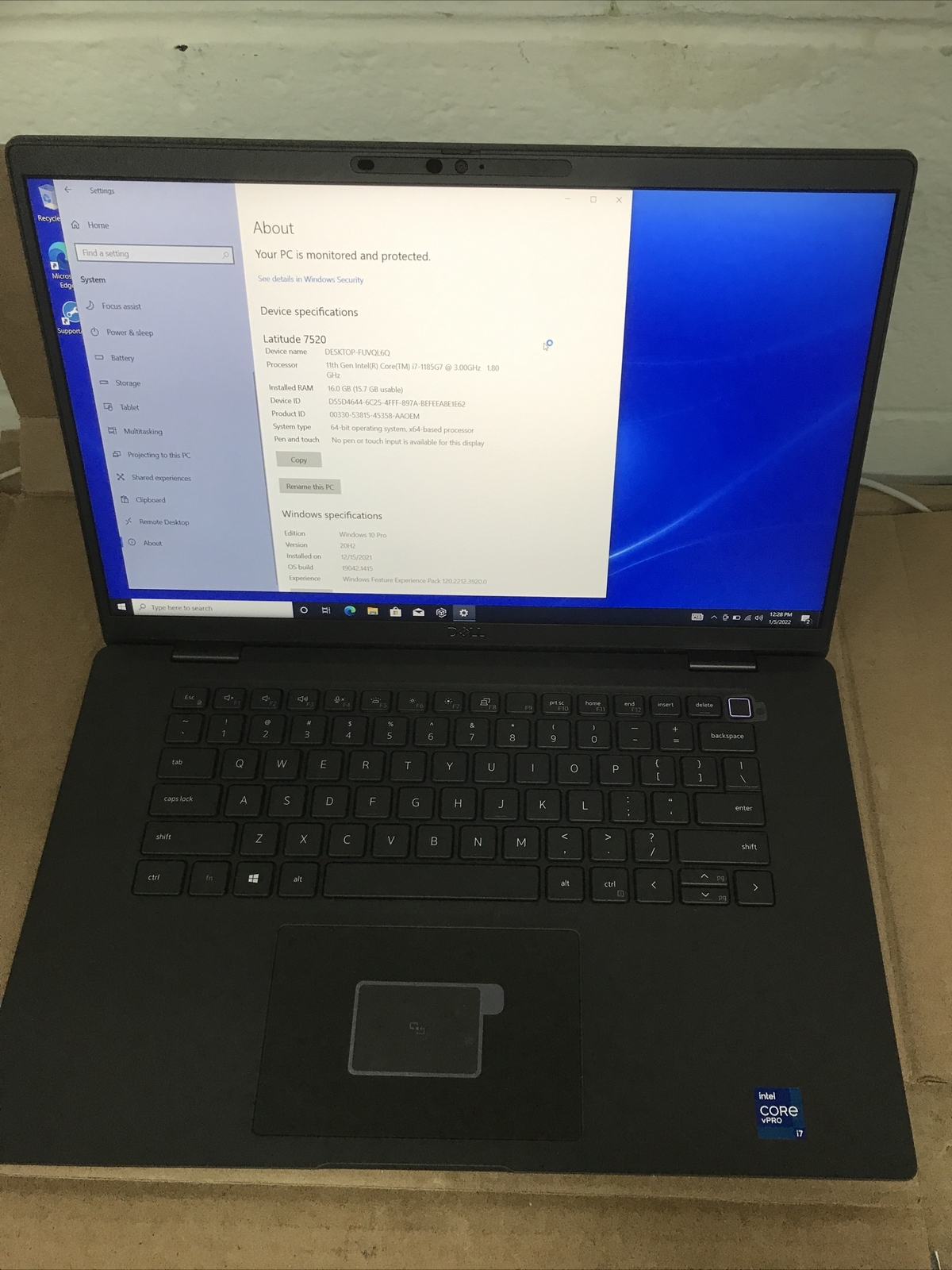 Dell Latitude 7520 15.6″ i7-1185G7 16GB 512GB NVMe Windows 10 Pro – Open Box