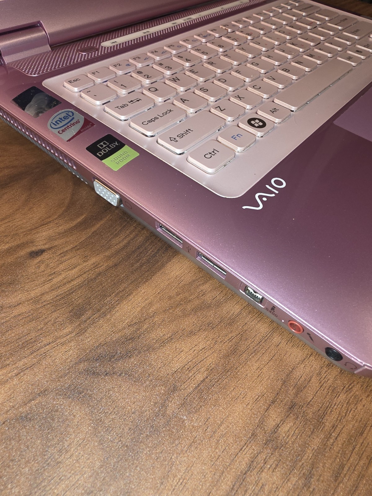 Pink Sony VAIO Laptop Core 2 Duo CPU 2.00GHz 1TB SSD!!! 4GB RAM Win 11 Pro 🩷