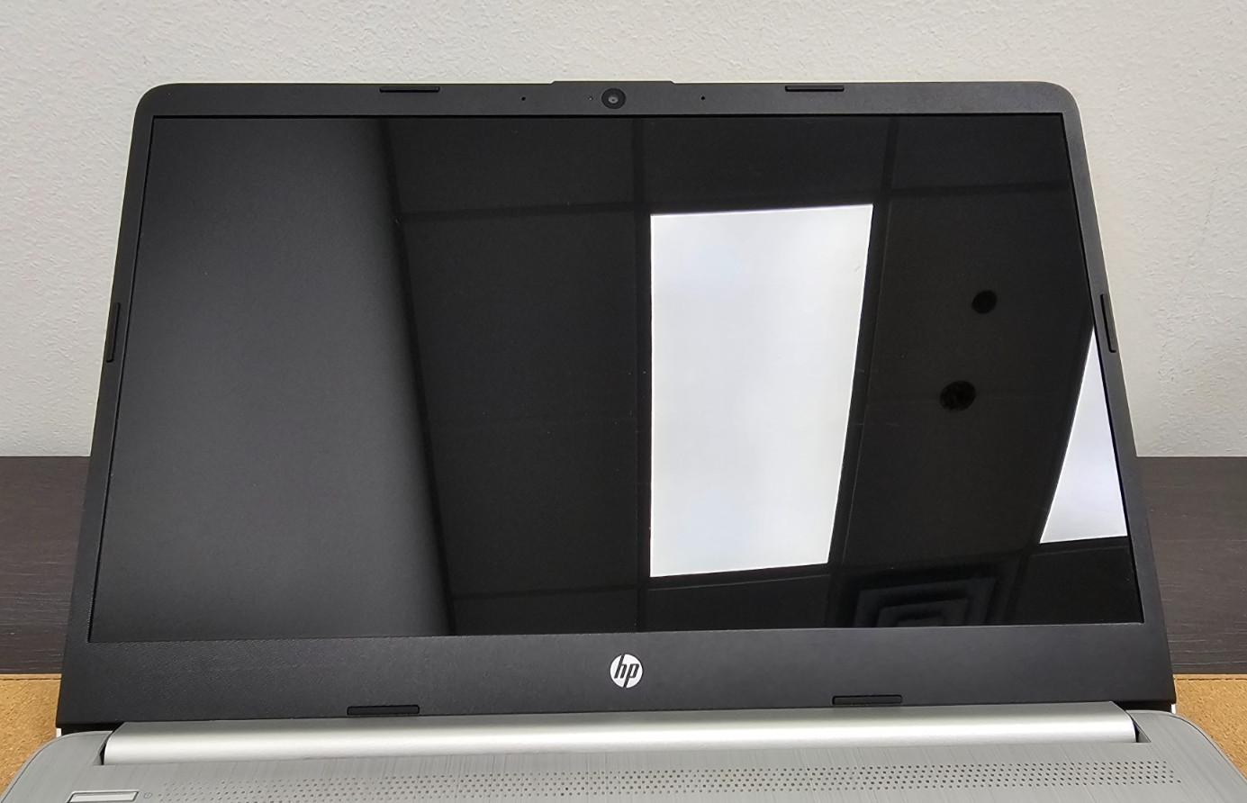HP Laptop PC 14-dq2043cl i3-1125G4 FHD N-T 8GB Ram 256GB Windows 11 Home