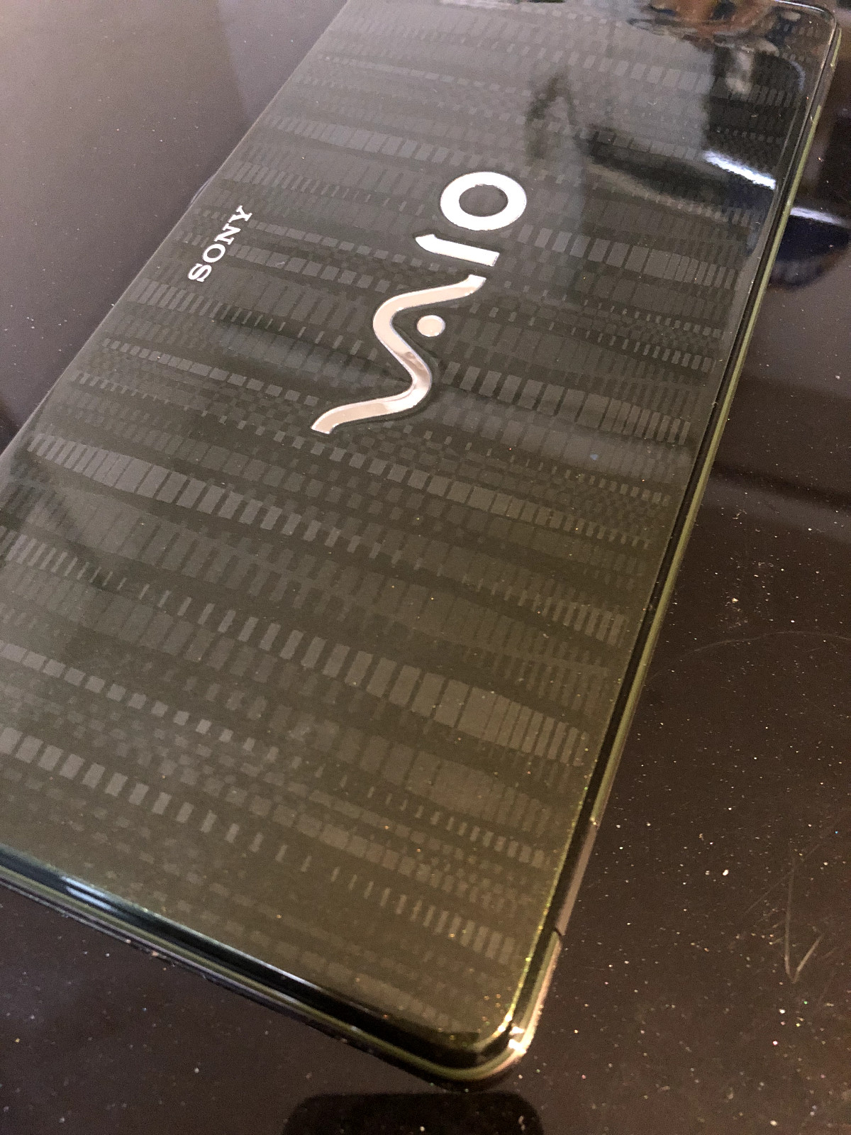 SONY VAIO type P VGN-P91HS Pocket Style PC Layered Peridot Intel Z550 2GHz 2GB