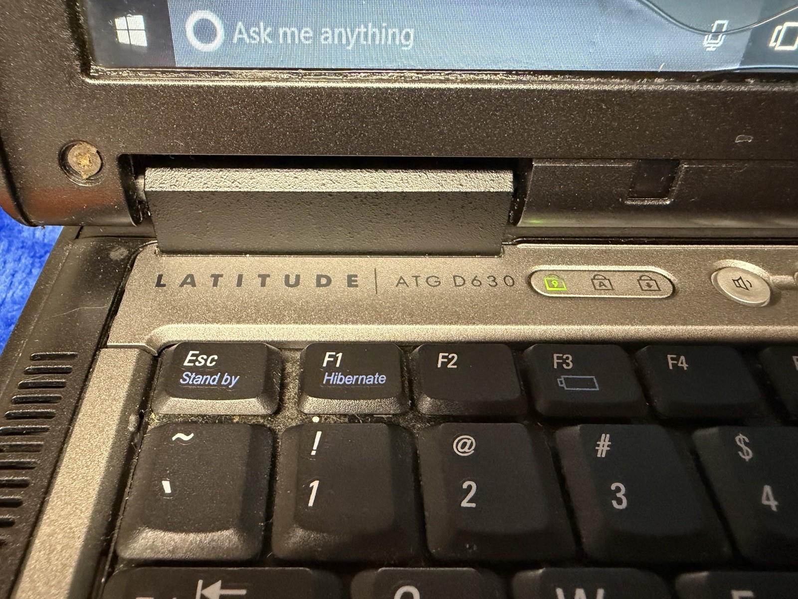 Dell Latittude ATG D630 Laptop Computer