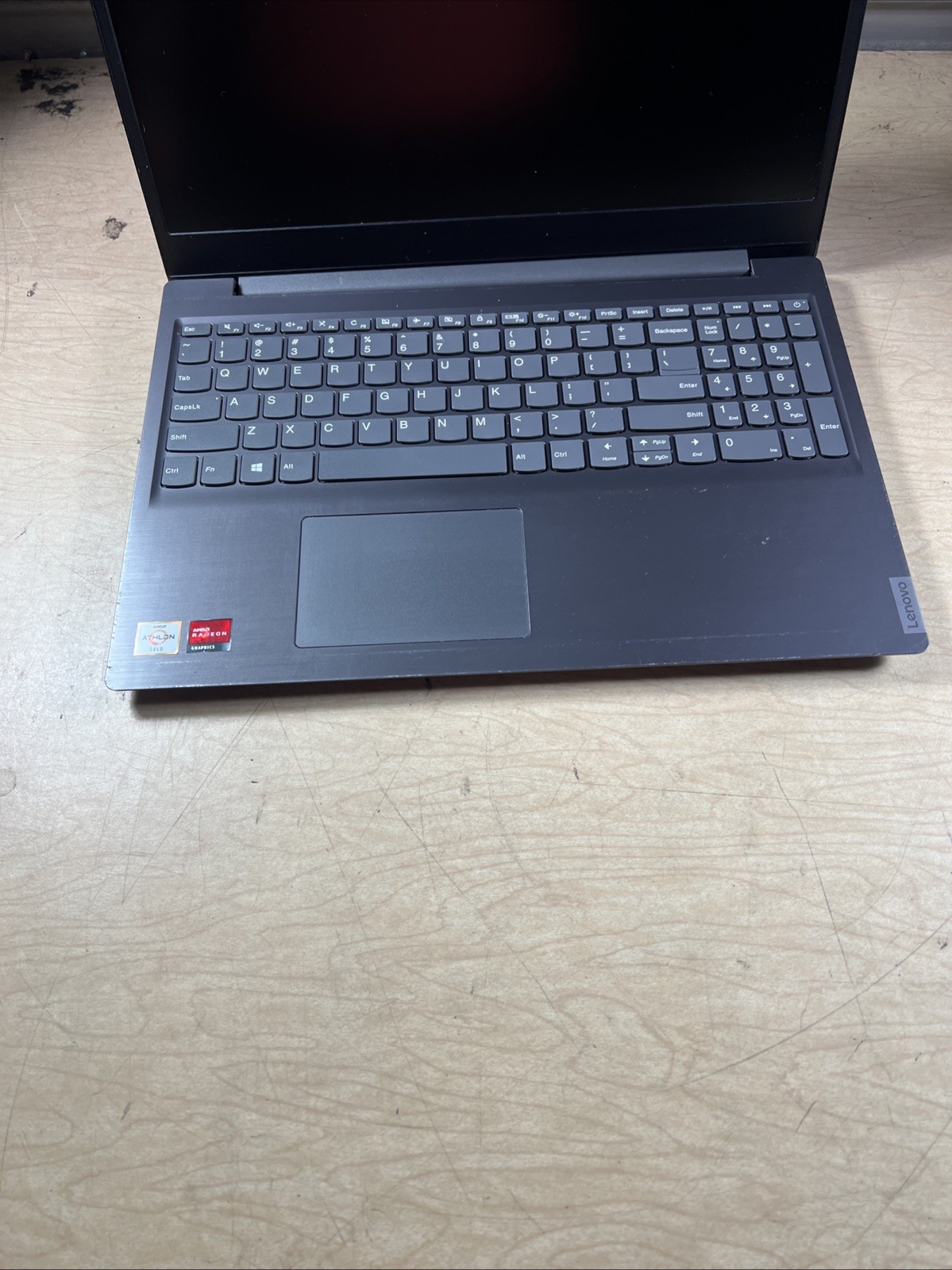 LENOVO V15-ADA AMD ATHLON GOLD 3150U 8GB RAM **NO HD/ NO CADDIE/ NO OS