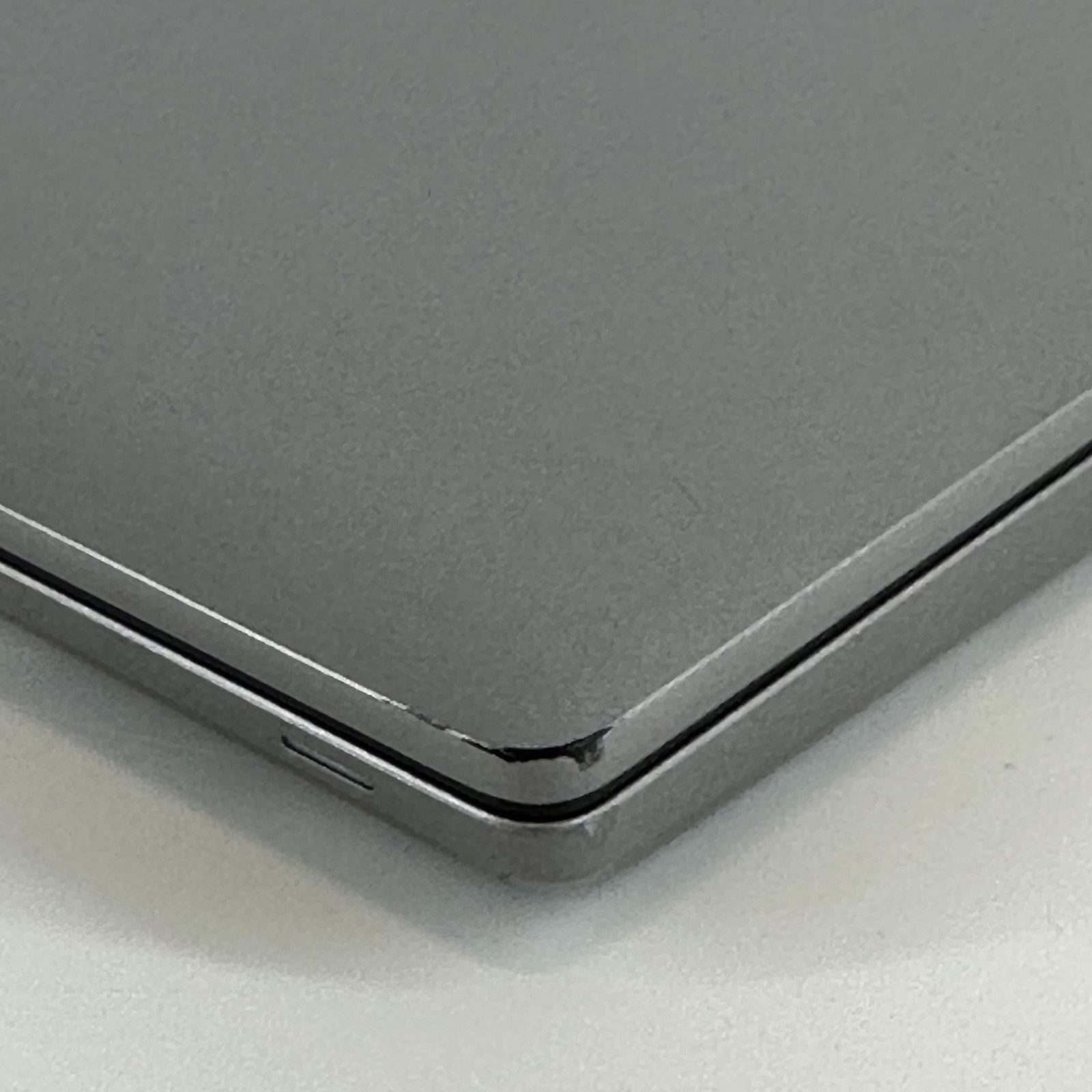 Dell Precision 3571 15 FHD 2.4GHz i7-12800H 16GB 2TB SSD T600 SMOKE/HERBAL ODOR