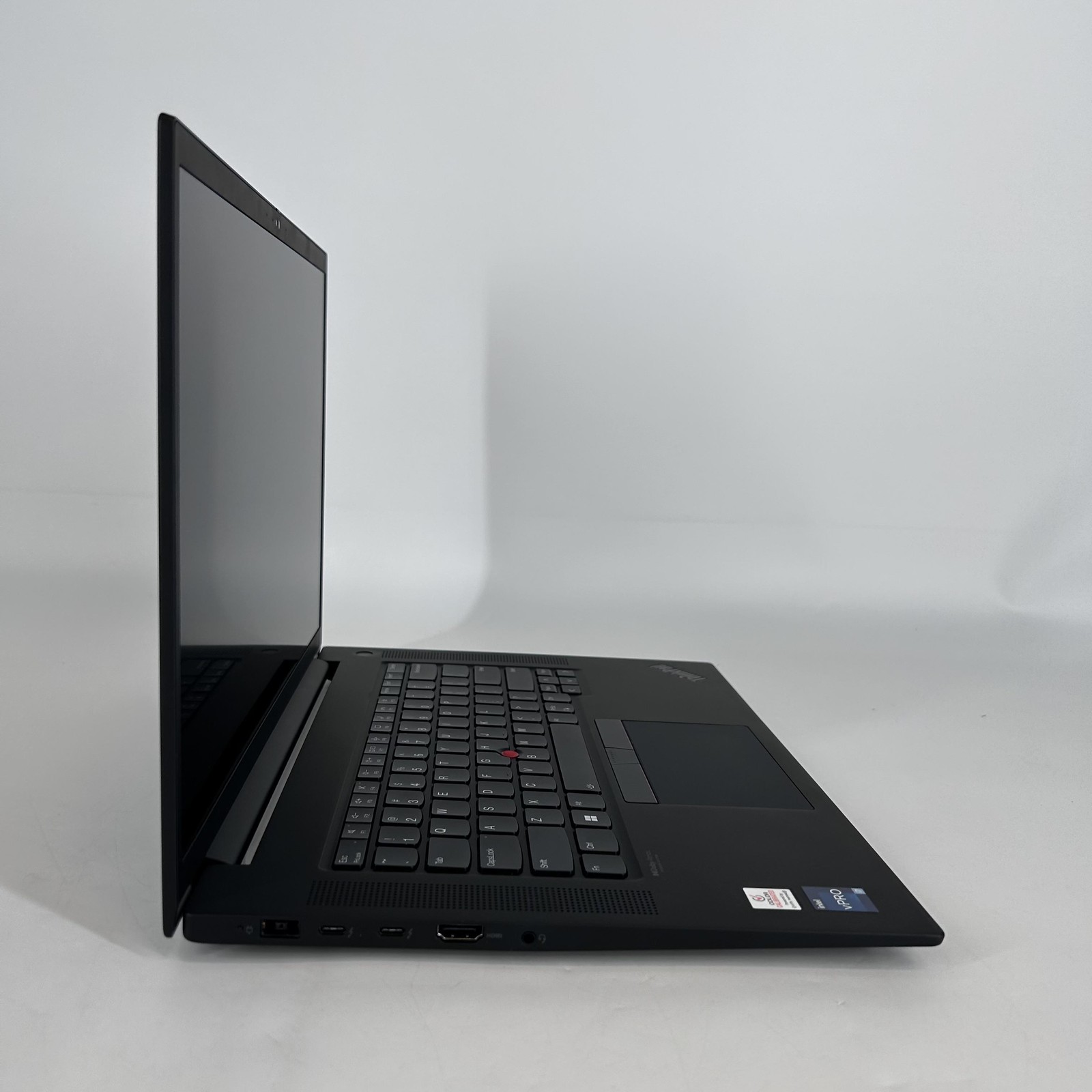 Lenovo ThinkPad P1 Gen 5 16 UHD+ 2.4 GHz i7-12800H 32GB 1TB SSD RTX A4500