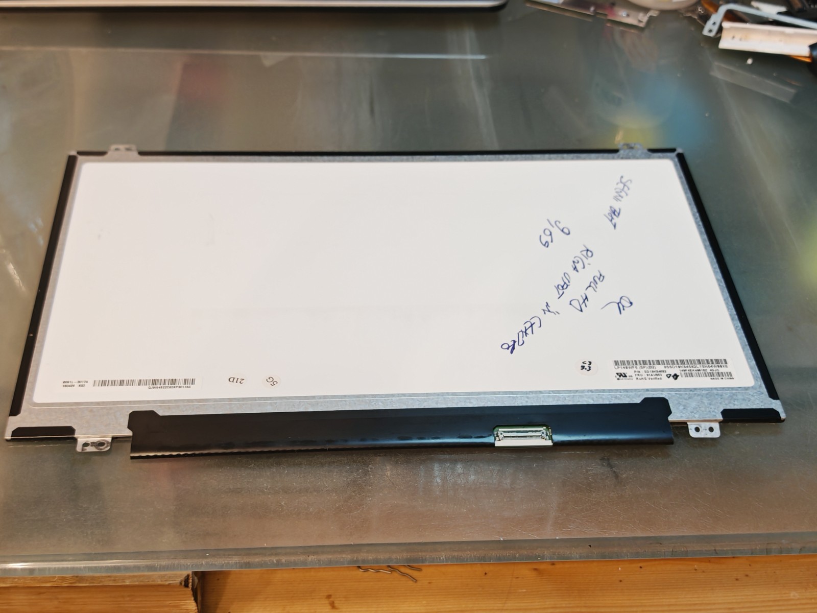 LG LP140WF6 (SP)(B2) SLIM FULL HD LED 30 PIN 14″ LCD DISPLAY