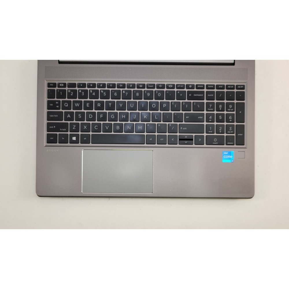 HP ZBook Power G8 PC 15.4″, i5-11400H -16GB DDR4- 512GB SSD
