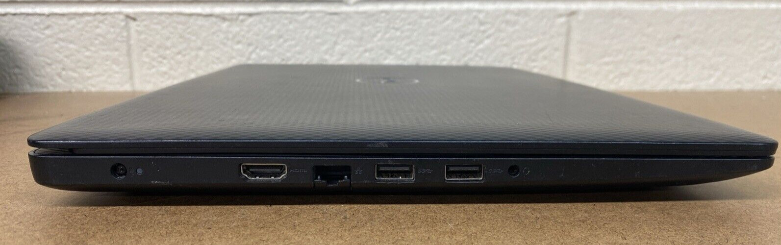 Dell Inspiron 3585 15.6″ Laptop AMD Ryzen 3 2300U 240GB SSD 8GB RAM Windows 11