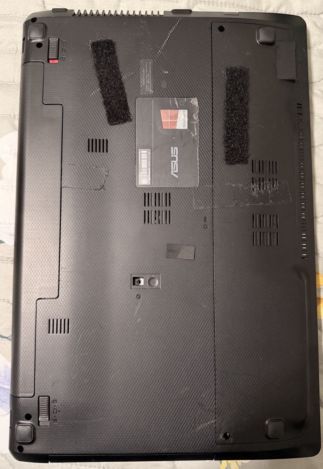 ASUS R500v 15.6″ Laptop Intel Core i7 NVIDIA 610M 8GB RAM 1TB HDD Wi-Fi Webcam