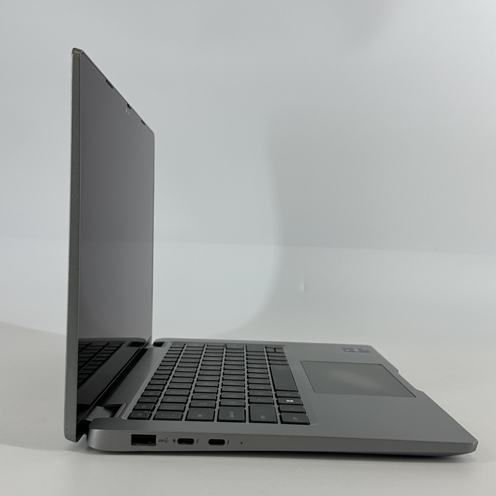 Dell Latitude 5340 (2-in-1) 13.3 FHD TOUCH 1.6 GHz i5-1345U 16GB 256GB SSD Good