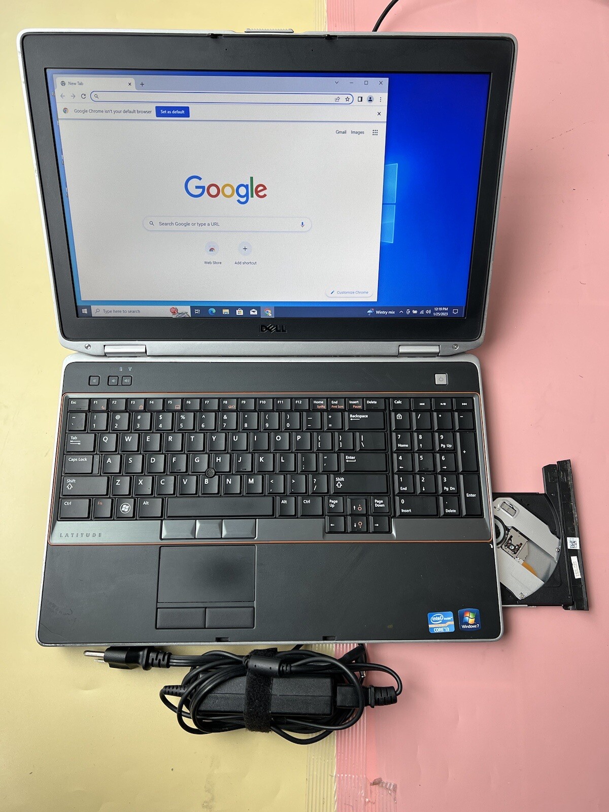 Dell Latitude E6520 15.6″ Core i3-2330M 2.20GHz 4GB RAM 320GB BLUETOOTH BACKLIT