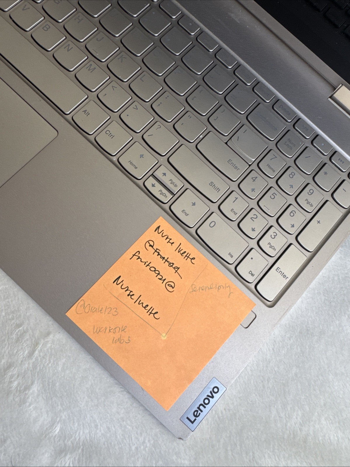 Lenovo Yoga C740-15IML model 81TD