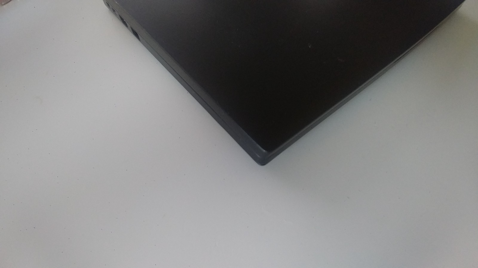 Dell Latitude 7390 2-in-1 touch i5-8350U 8GB RAM 13.3 inches USB-C – for parts