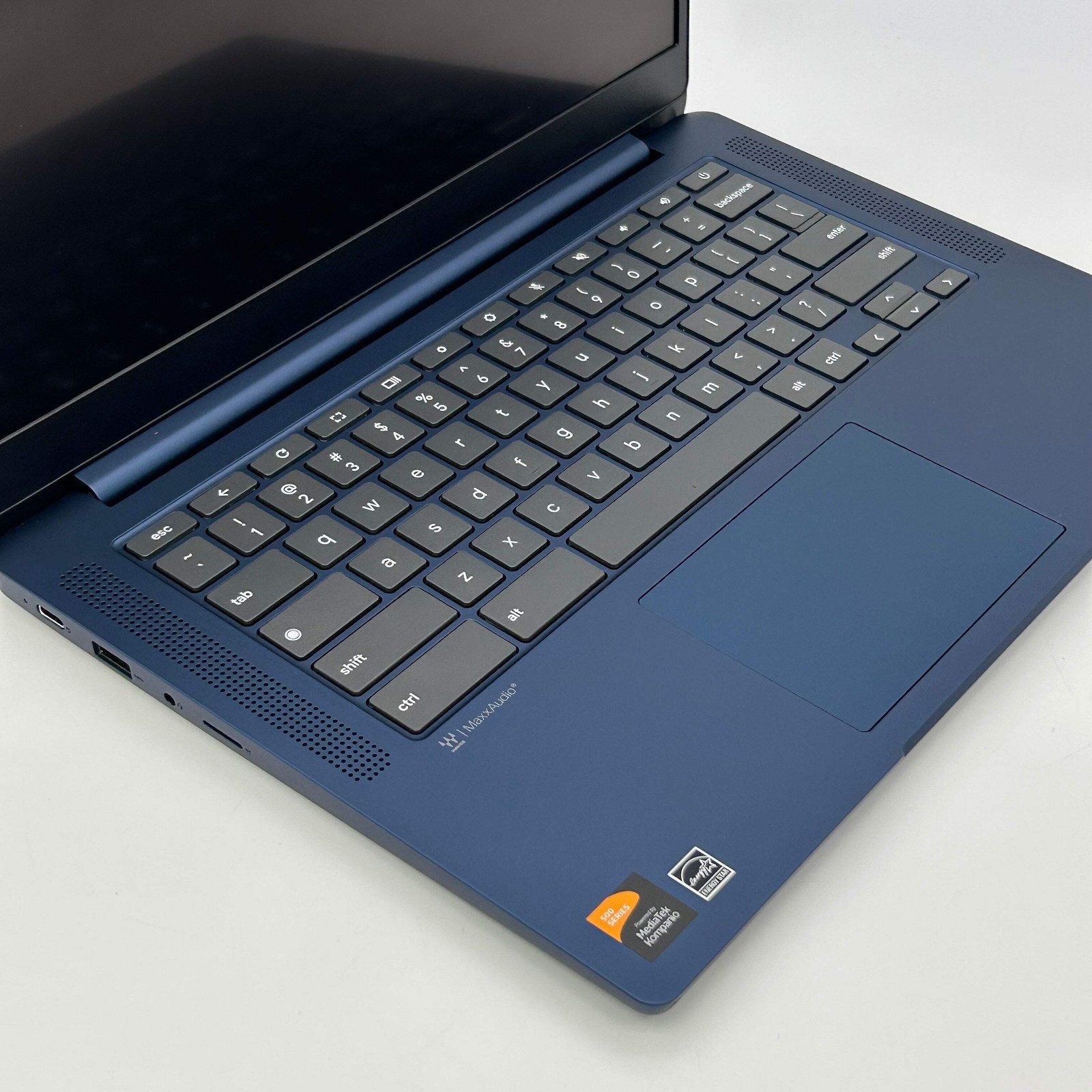 Lenovo IdeaPad Slim 3 Chrome 14M868 14″ Kompanio 520 2.0GHz 4GB RAM 64GB SSD