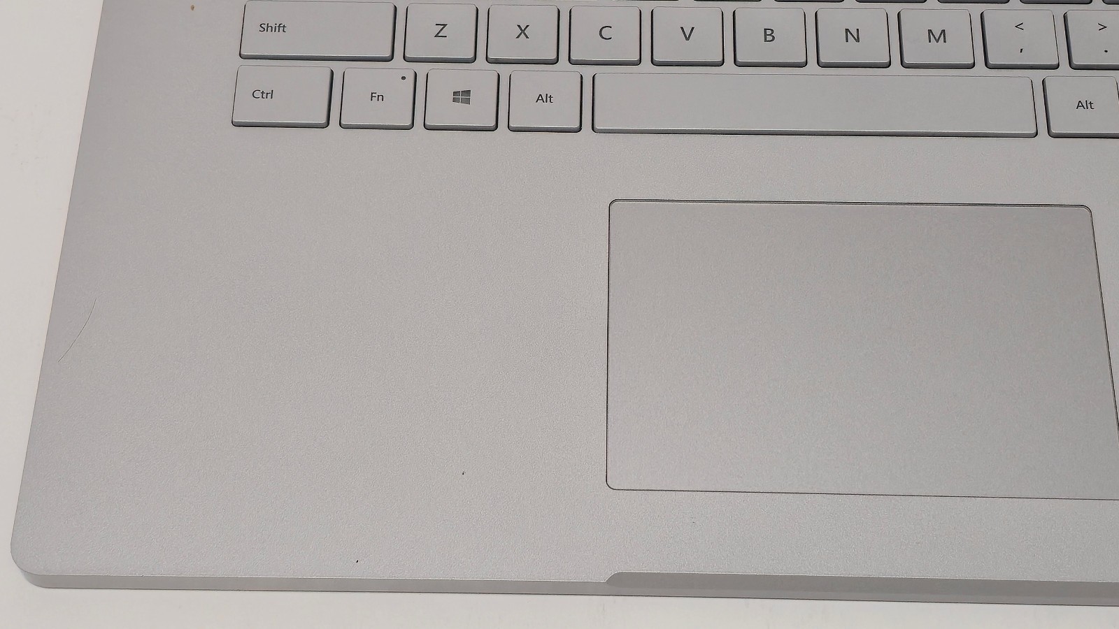 Surface Book 3 15″ (1899) i7-1065G7 32GB RAM 1TB SSD GTX 1660 GPU 6GB GDDR6
