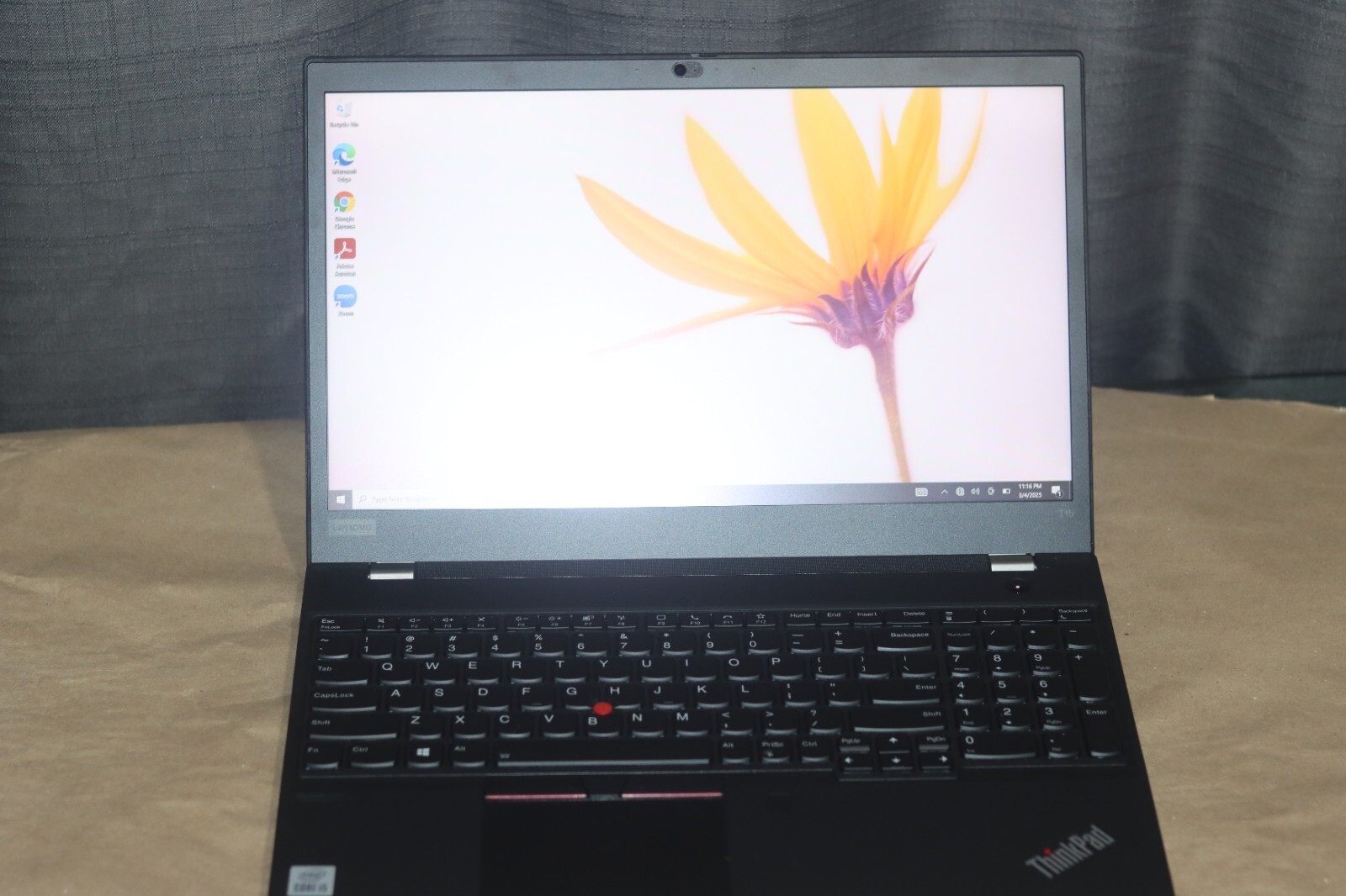 Lenovo ThinkPad T15 Gen 1 1.6 GHz i5-10210U 16GB Ram 256GB SSD – Very Good