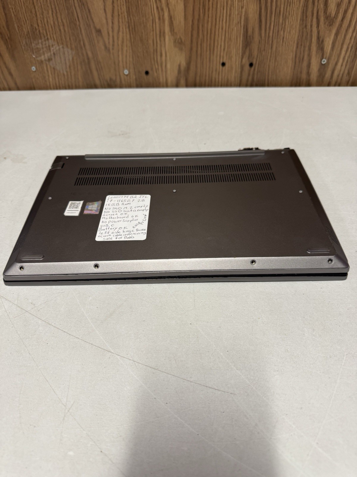 Lenovo ThinkBook 14 G2 ITL i7-1165G7 16GB RAM No SSD Broken Hinge Parts